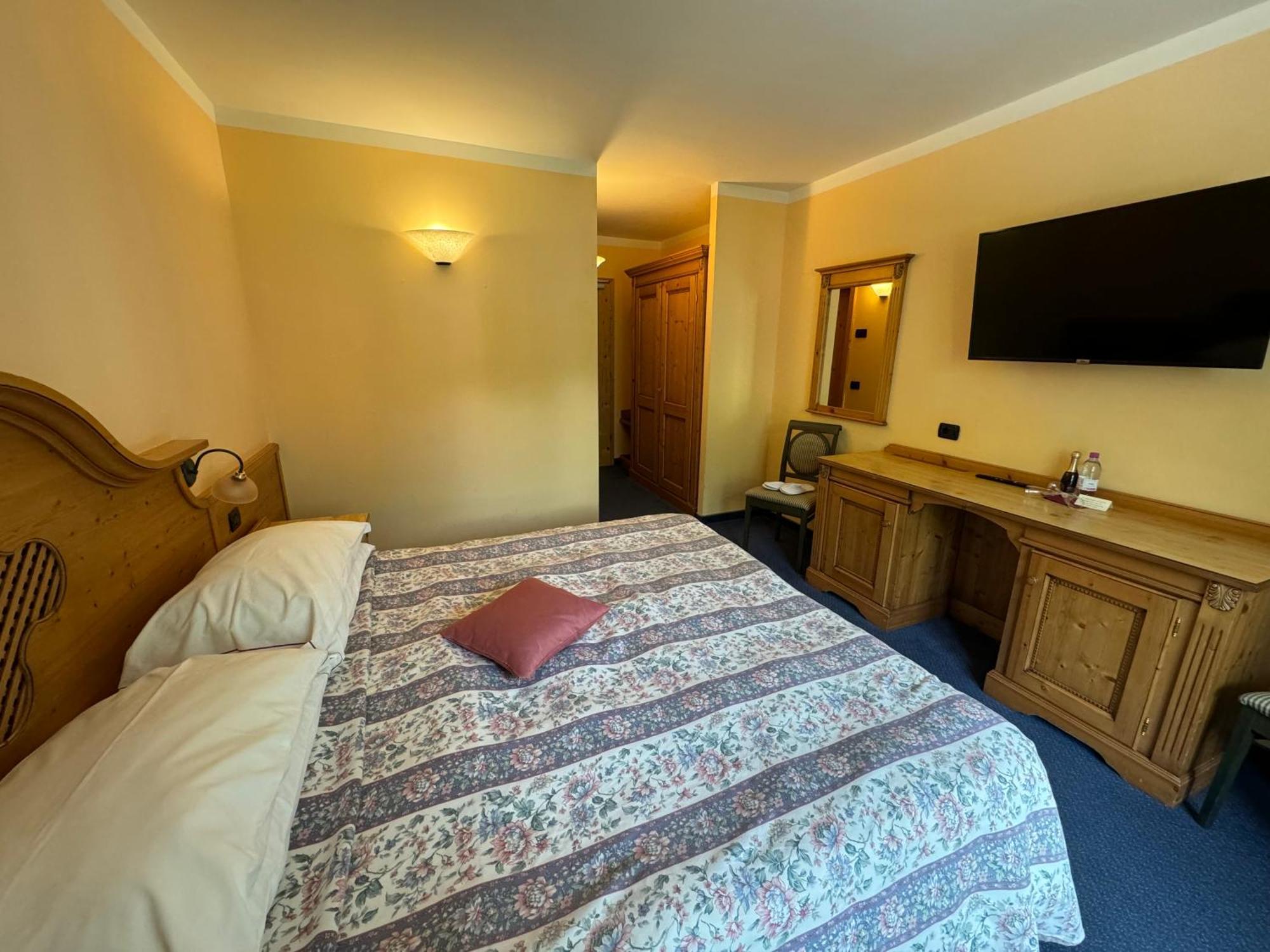 Garden Hotel Bellariva Molveno Habitación foto