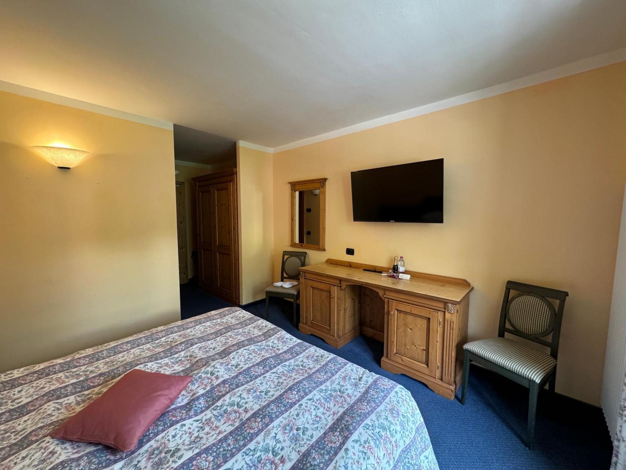 Garden Hotel Bellariva Molveno Habitación foto